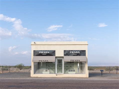 quadro prada marfa grande|Prada marfa texas.